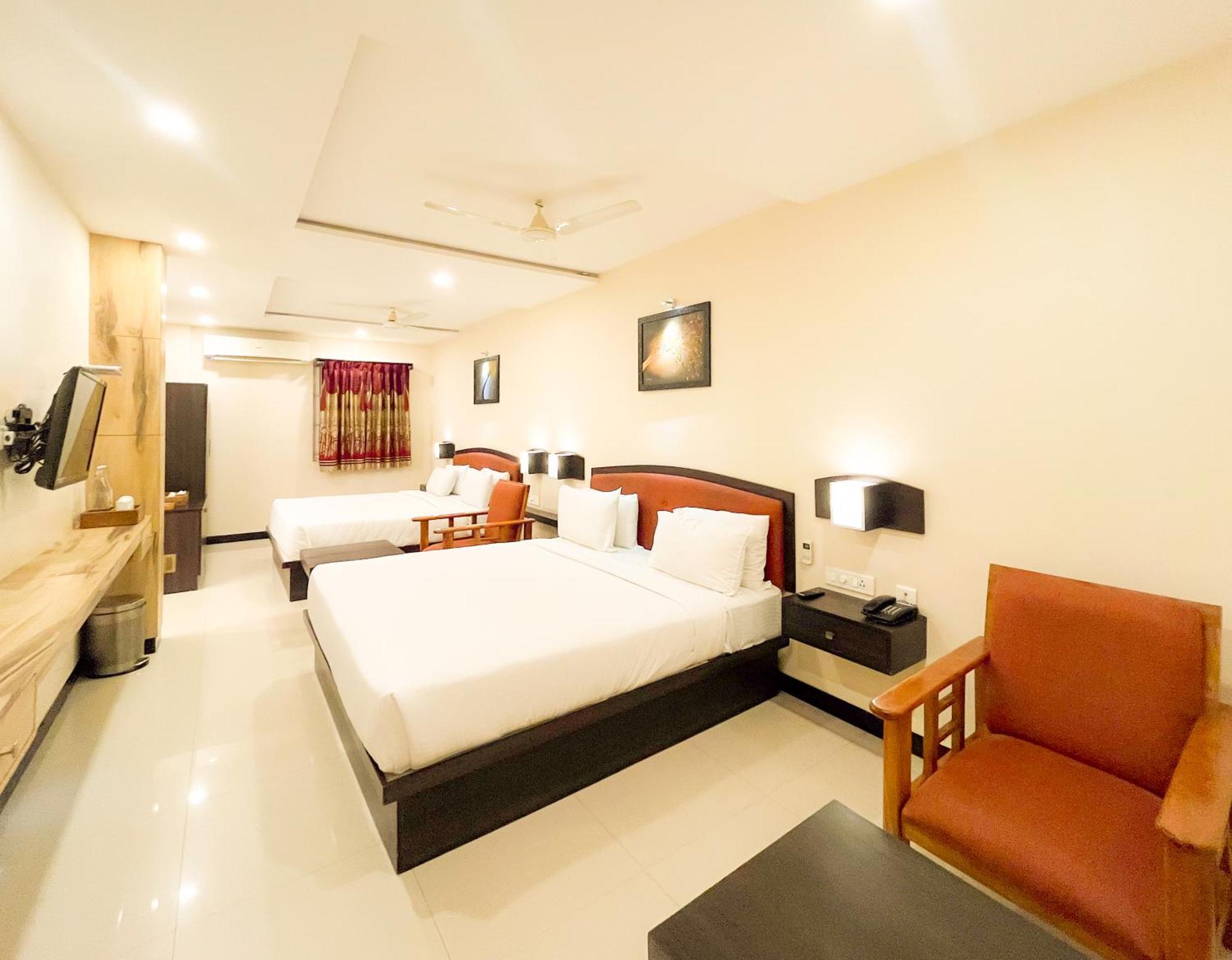 Shree Residency Hotel Erode Exterior photo